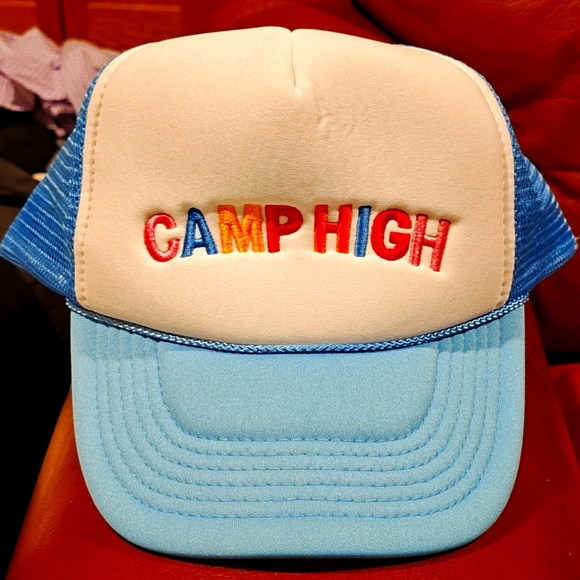 Camp High Hat - Picture 1 of 2